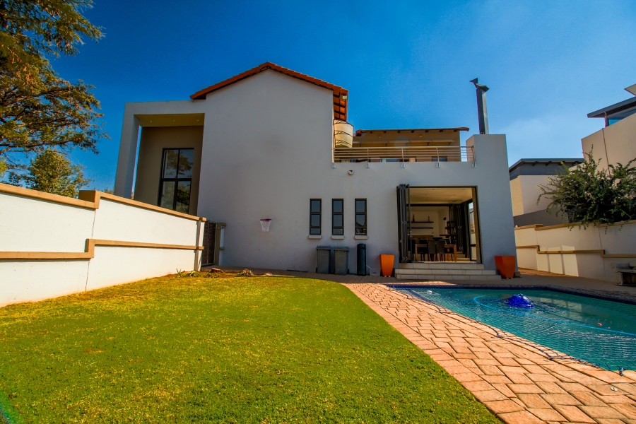 4 Bedroom Property for Sale in Copperleaf Estate Gauteng