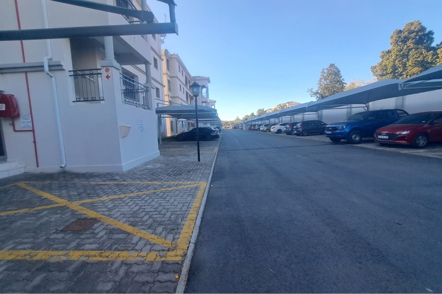 2 Bedroom Property for Sale in Noordwyk Gauteng
