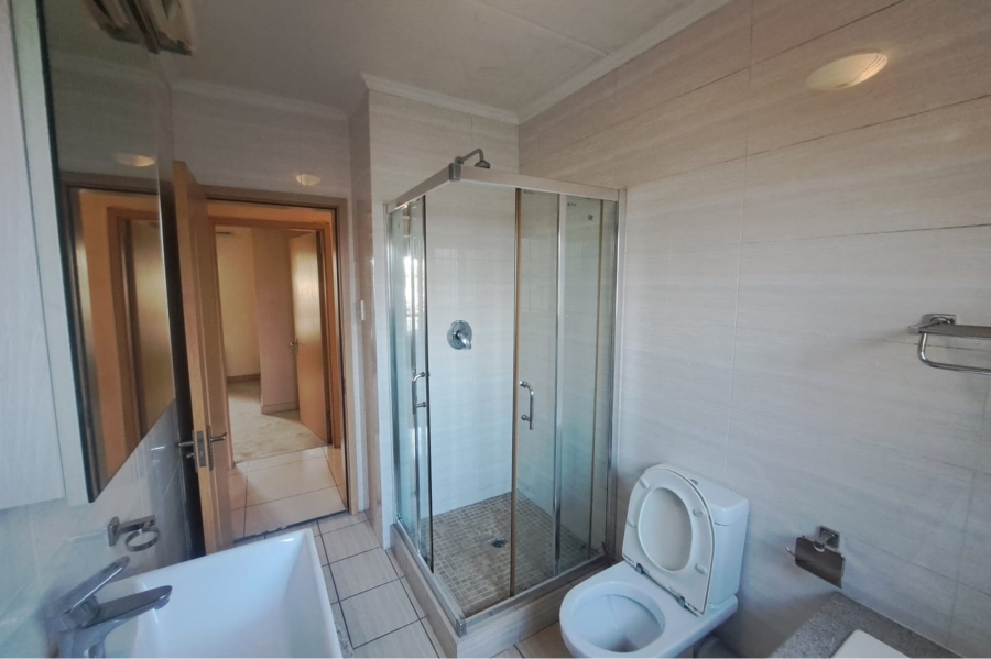 2 Bedroom Property for Sale in Noordwyk Gauteng