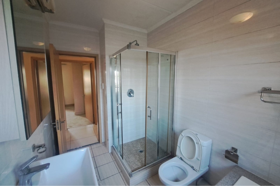 2 Bedroom Property for Sale in Noordwyk Gauteng