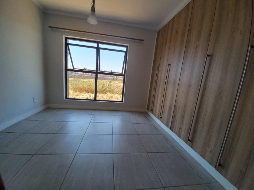 To Let 2 Bedroom Property for Rent in Waterfall Gauteng