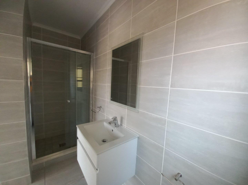 To Let 2 Bedroom Property for Rent in Waterfall Gauteng