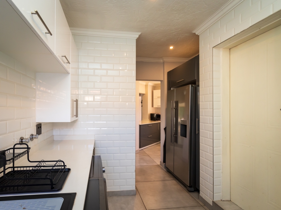 3 Bedroom Property for Sale in Honeydew Gauteng