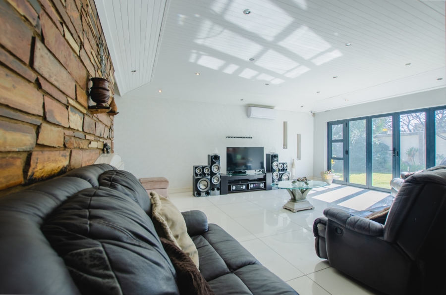 4 Bedroom Property for Sale in Parkrand Gauteng