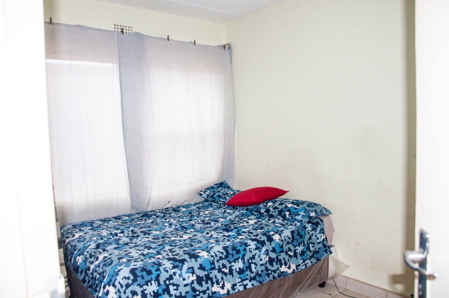 2 Bedroom Property for Sale in Buccleuch Gauteng