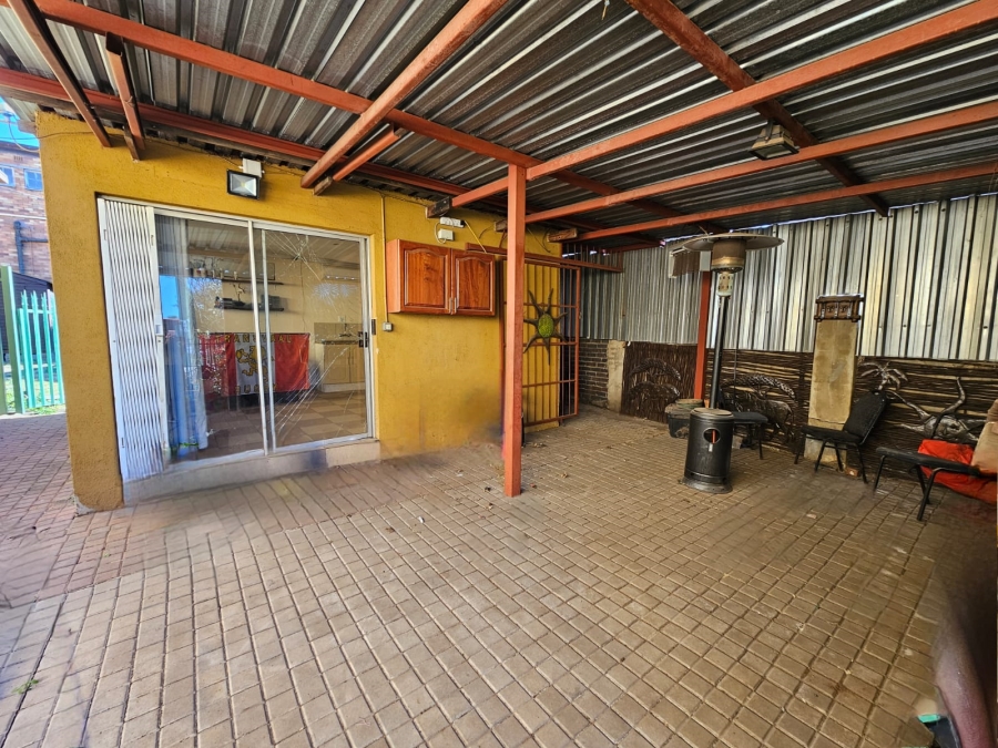 3 Bedroom Property for Sale in Fishers Hill Gauteng