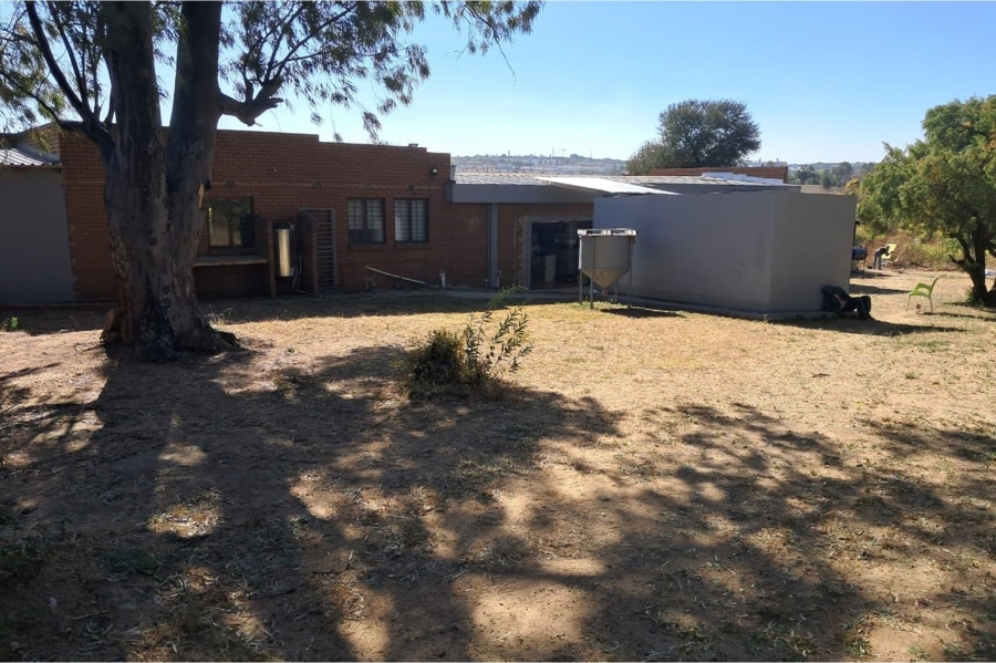 0 Bedroom Property for Sale in Vorna Valley Gauteng