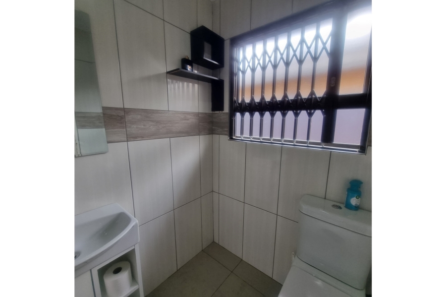 3 Bedroom Property for Sale in Mmesi Park Gauteng