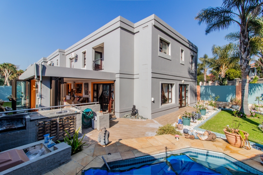 3 Bedroom Property for Sale in Bedfordview Gauteng