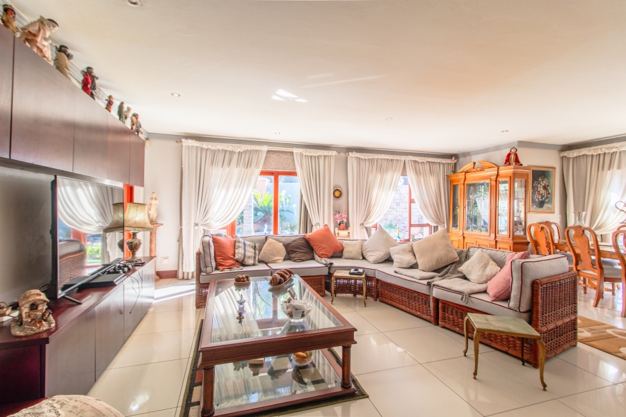 3 Bedroom Property for Sale in Bedfordview Gauteng