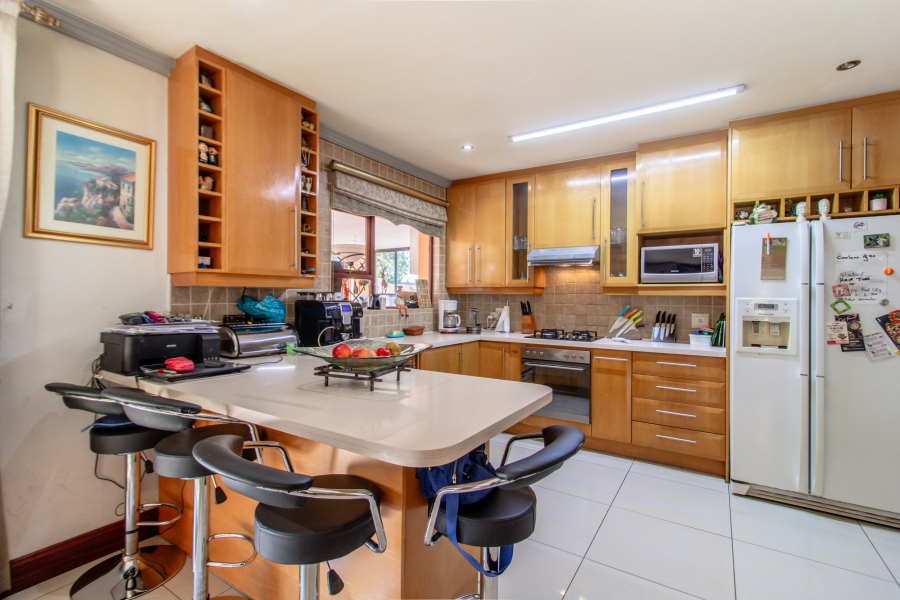3 Bedroom Property for Sale in Bedfordview Gauteng