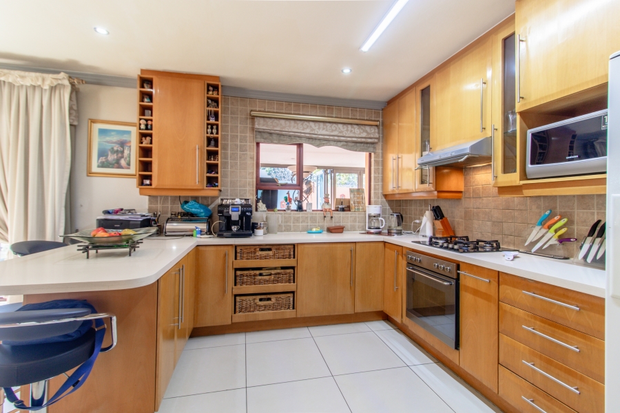 3 Bedroom Property for Sale in Bedfordview Gauteng