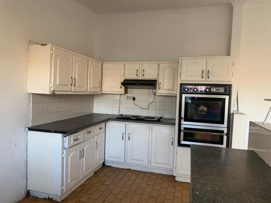 To Let 5 Bedroom Property for Rent in Leondale Gauteng