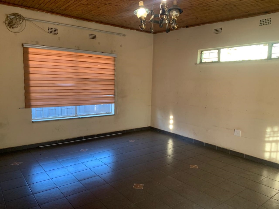 To Let 5 Bedroom Property for Rent in Leondale Gauteng