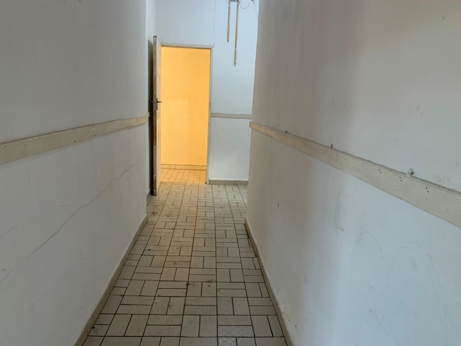 To Let 5 Bedroom Property for Rent in Leondale Gauteng
