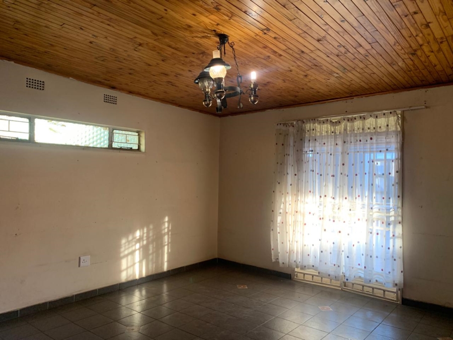 To Let 5 Bedroom Property for Rent in Leondale Gauteng
