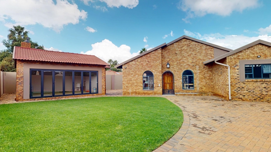 3 Bedroom Property for Sale in Bartlett Gauteng