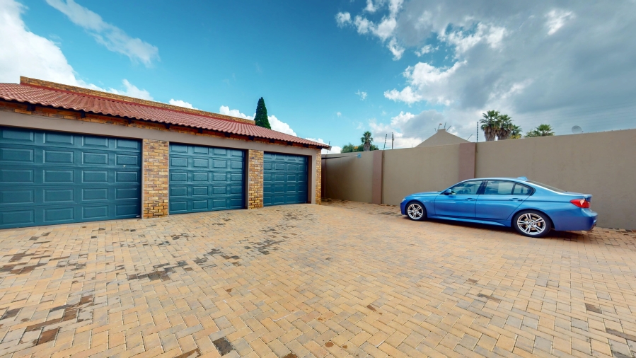 3 Bedroom Property for Sale in Bartlett Gauteng