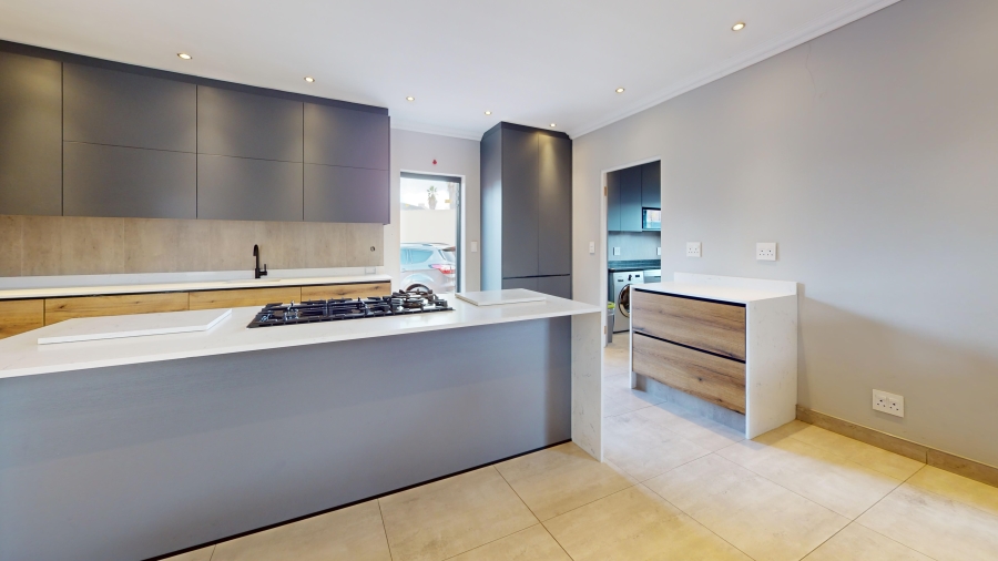 3 Bedroom Property for Sale in Bartlett Gauteng