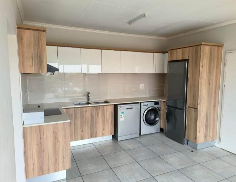 To Let 1 Bedroom Property for Rent in Crowthorne AH Gauteng