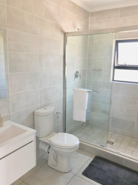 To Let 1 Bedroom Property for Rent in Crowthorne AH Gauteng