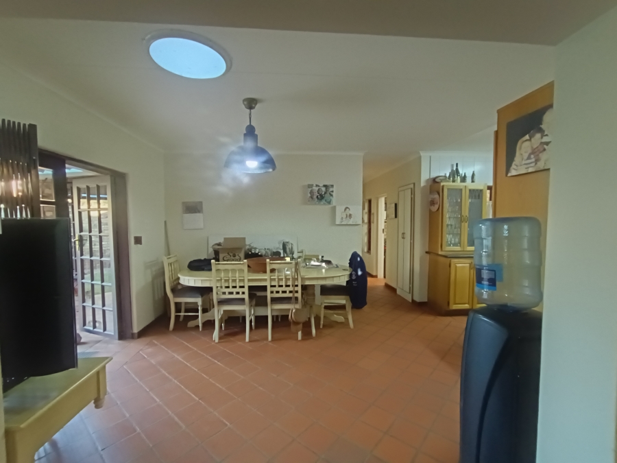 4 Bedroom Property for Sale in Clubview Gauteng
