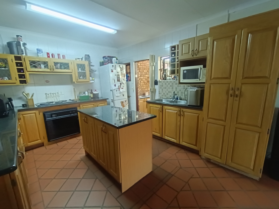 4 Bedroom Property for Sale in Clubview Gauteng