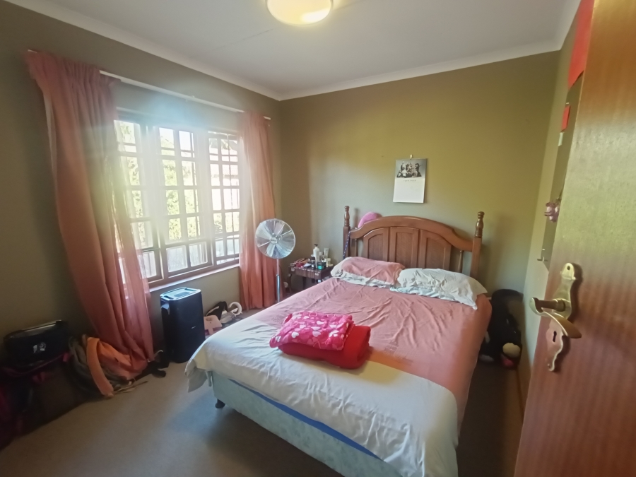 4 Bedroom Property for Sale in Clubview Gauteng