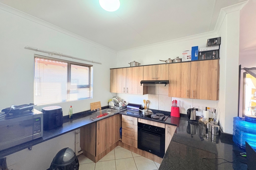 To Let 2 Bedroom Property for Rent in Benoni North Gauteng