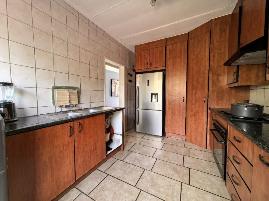 3 Bedroom Property for Sale in Allen Grove Gauteng