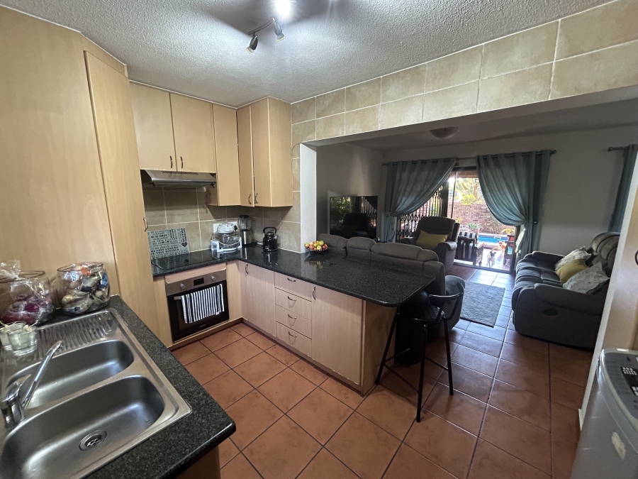 3 Bedroom Property for Sale in Kyalami Hills Gauteng