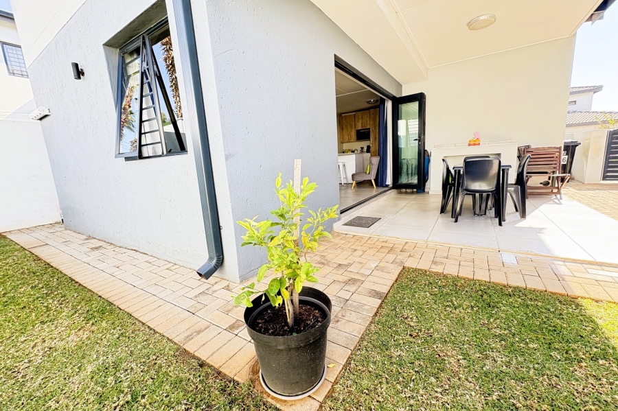 3 Bedroom Property for Sale in Little Falls Gauteng