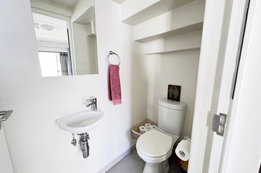 3 Bedroom Property for Sale in Little Falls Gauteng