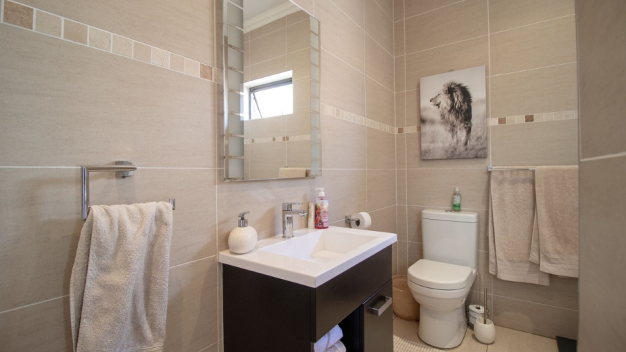 3 Bedroom Property for Sale in Sunnyridge Gauteng