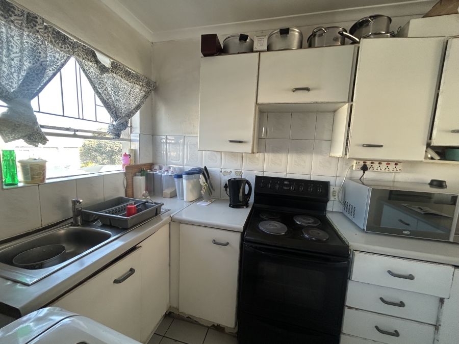 2 Bedroom Property for Sale in Vorna Valley Gauteng
