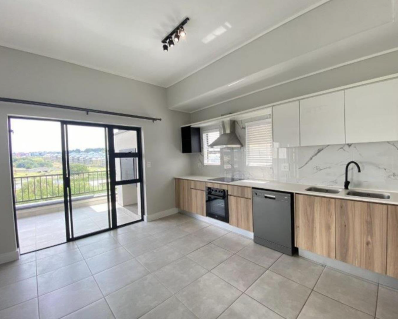To Let 2 Bedroom Property for Rent in Waterfall Gauteng