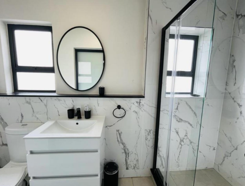 To Let 2 Bedroom Property for Rent in Waterfall Gauteng
