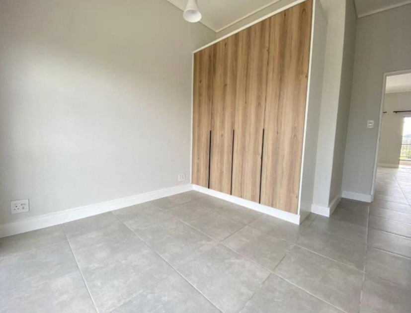 To Let 2 Bedroom Property for Rent in Waterfall Gauteng