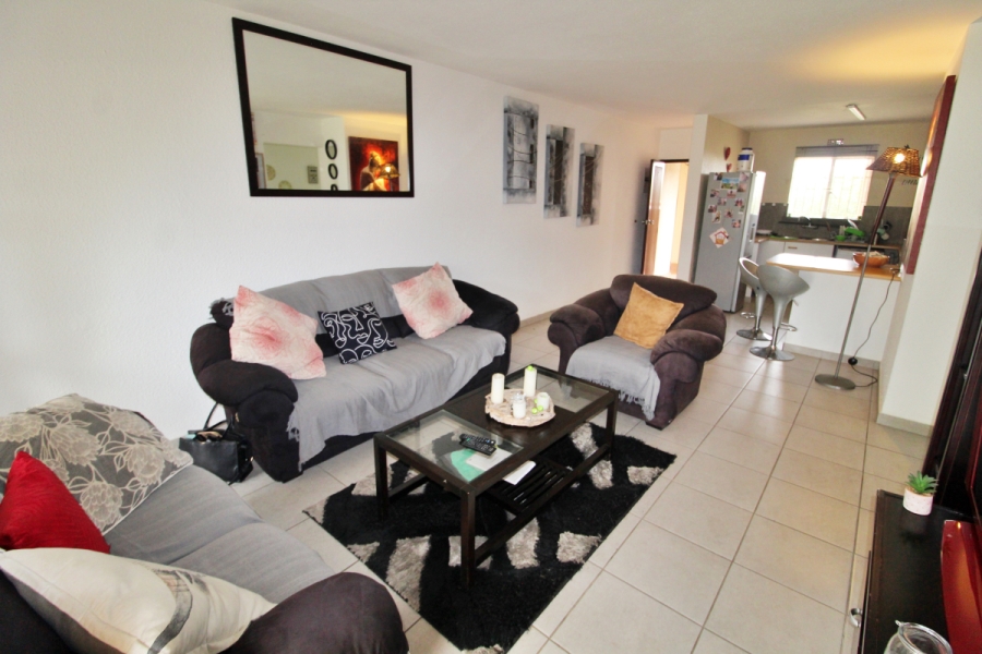 2 Bedroom Property for Sale in Primrose Hill Gauteng
