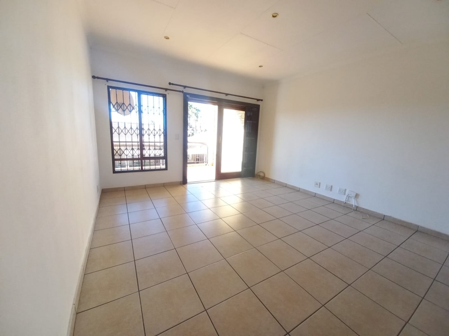 2 Bedroom Property for Sale in Sonneveld Gauteng