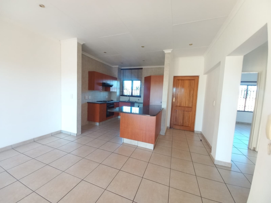 2 Bedroom Property for Sale in Sonneveld Gauteng