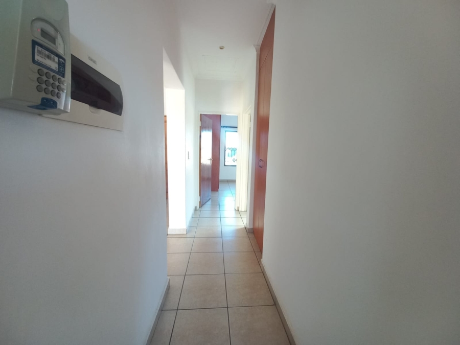 2 Bedroom Property for Sale in Sonneveld Gauteng