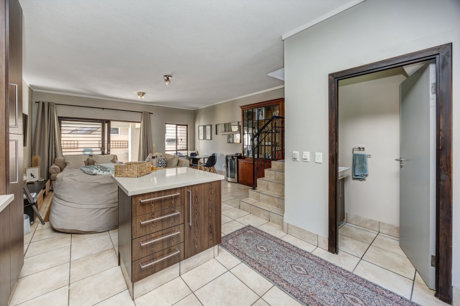 2 Bedroom Property for Sale in Fourways Gauteng