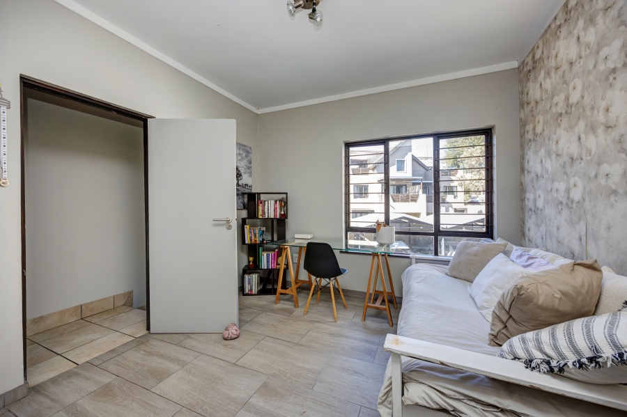 2 Bedroom Property for Sale in Fourways Gauteng