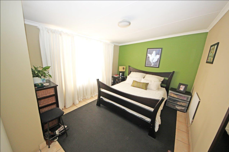 4 Bedroom Property for Sale in Kensington Gauteng