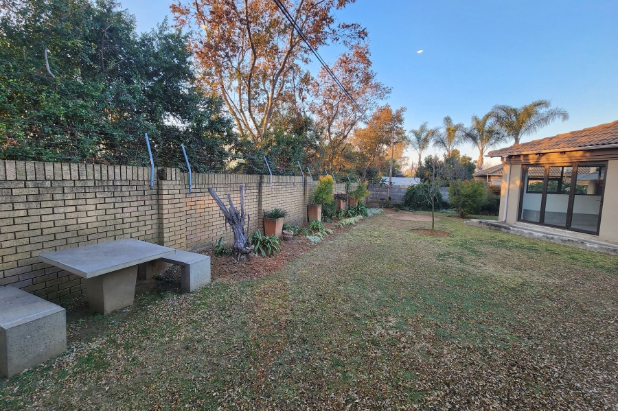 To Let 3 Bedroom Property for Rent in Parkhaven Gauteng