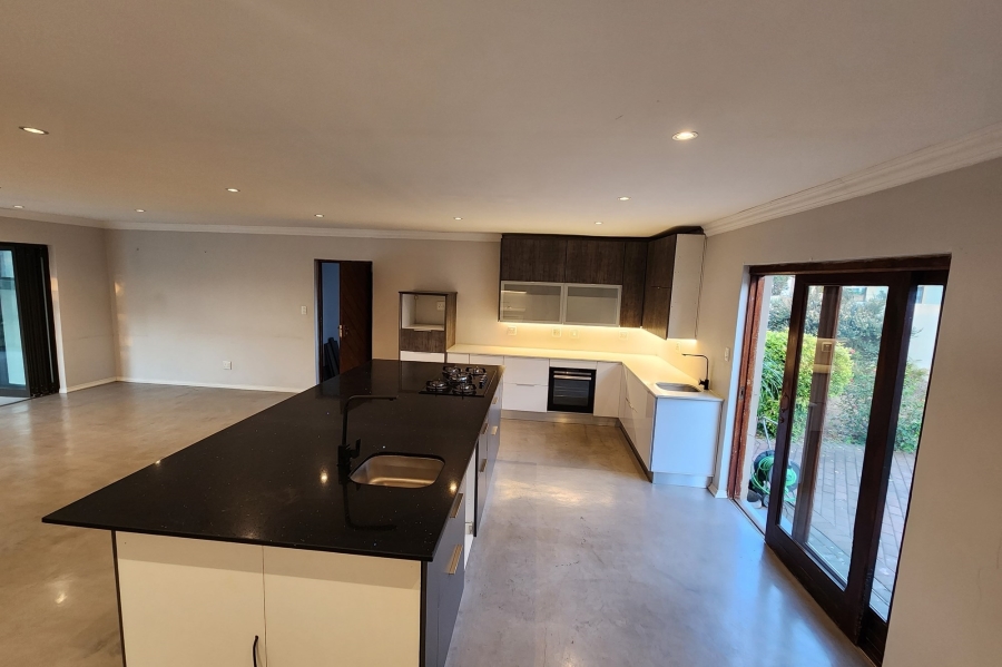 To Let 3 Bedroom Property for Rent in Parkhaven Gauteng