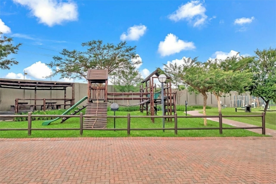 2 Bedroom Property for Sale in Craigavon Gauteng