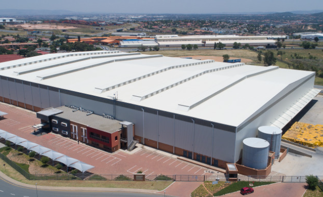 To Let commercial Property for Rent in Gosforth Park Gauteng