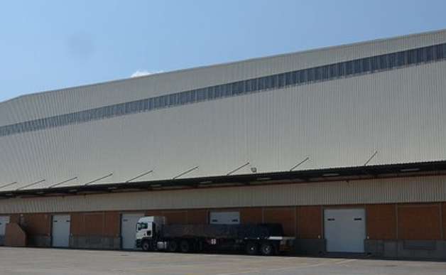 To Let commercial Property for Rent in Gosforth Park Gauteng